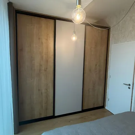 Chic 1br & 1lr Panoramic Sky View * 브라티슬라바