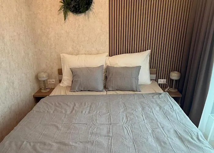 Chic 1br & 1lr Panoramic Sky View *