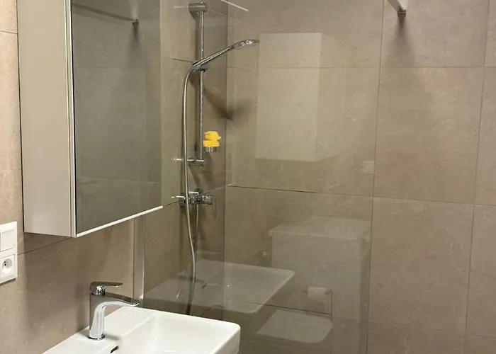 شقة Chic 1br & 1lr Panoramic Sky View *